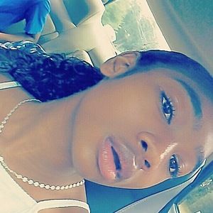 Meet your Posher, Asiana`s